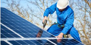 Installation Maintenance Panneaux Solaires Photovoltaïques à Recoules-Previnquieres